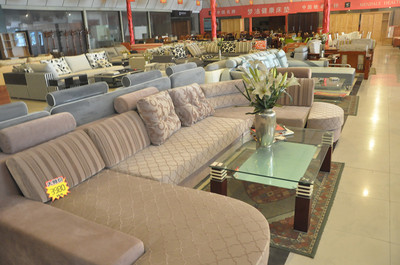 北海市好百年家私廣場店面重裝,平價(jià)銷售!機(jī)不可失!-廣告區(qū)-北海365網(wǎng)(beihai365.com)